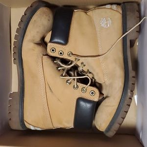 Timberland men's boots size 11M